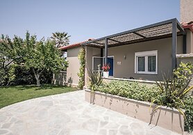 Antigoni Seaside Resort