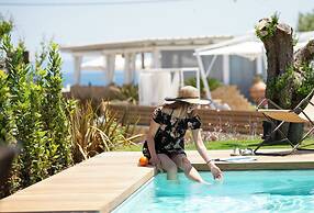 Antigoni Seaside Resort