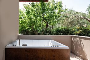 Antigoni Seaside Resort