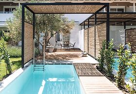 Antigoni Seaside Resort