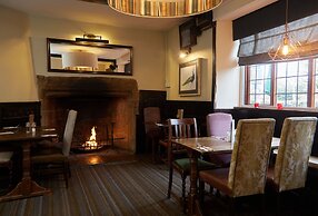 Red Lion Hotel Adderbury by Greene King Inns