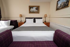 Antelope Hotel by Greene King Inns