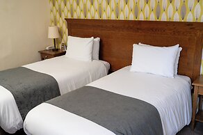 Antelope Hotel by Greene King Inns