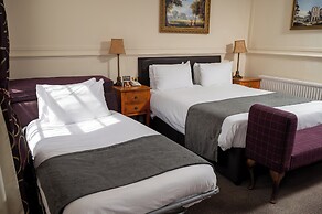 Antelope Hotel by Greene King Inns