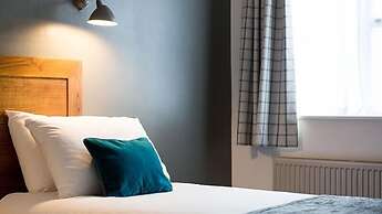 White Hart Hotel by Greene King Inns