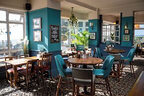 Commodore Hotel Bournemouth by Greene King Inns