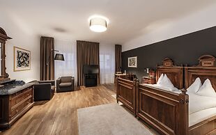 Boutique & Gourmet Hotel Orso Grigio