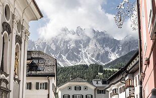 Boutique & Gourmet Hotel Orso Grigio