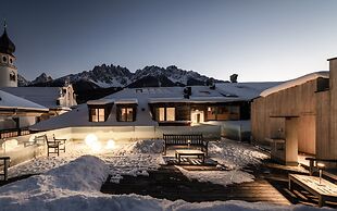 Boutique & Gourmet Hotel Orso Grigio