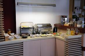 Akira Bed & Breakfast