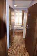 Akira Bed & Breakfast