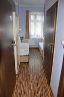 Akira Bed & Breakfast