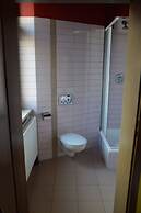 Akira Bed & Breakfast