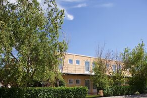 Top Motel