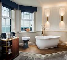 White Horses by Everly Hotels Collection