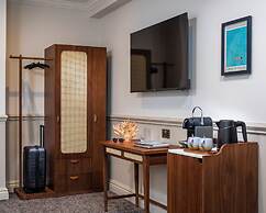 White Horses by Everly Hotels Collection