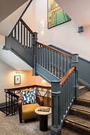 White Horses by Everly Hotels Collection