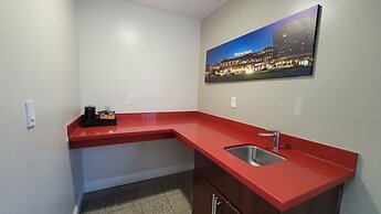 Presidio Parkway Inn