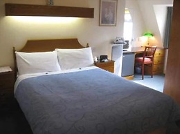 Brookville Guest House