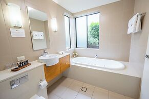 Chateau Elan At The Vintage