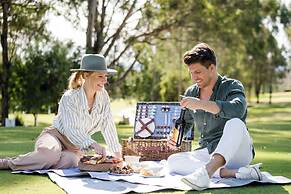 Chateau Elan At The Vintage