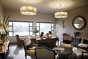 Chateau Elan At The Vintage