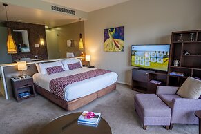 Chateau Elan At The Vintage