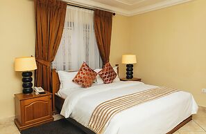 Oak Plaza Hotel - East Legon