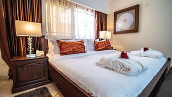 Oak Plaza Hotel - East Legon