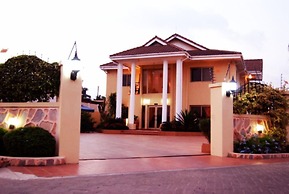 Oak Plaza Hotel - East Legon