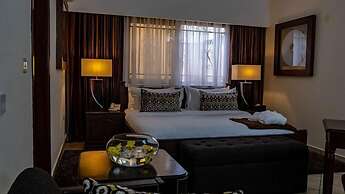 Oak Plaza Hotel - East Legon