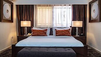 Oak Plaza Hotel - East Legon
