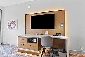 Hotel De Novo Springdale, Tapestry Collection by Hilton