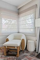 Hotel De Novo Springdale, Tapestry Collection by Hilton
