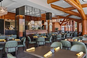 Hotel De Novo Springdale, Tapestry Collection by Hilton