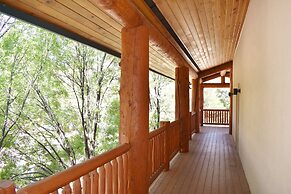 Hotel De Novo Springdale, Tapestry Collection by Hilton