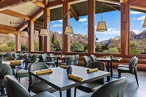 Hotel De Novo Springdale, Tapestry Collection by Hilton