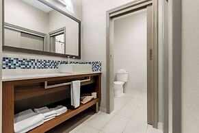 Best Western Plus Mont-Laurier