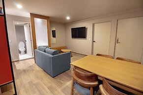 Oliva Plaza Hotel