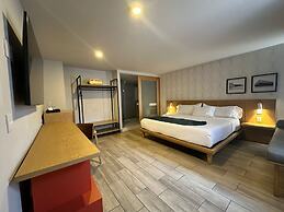 Oliva Plaza Hotel