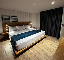 Oliva Plaza Hotel