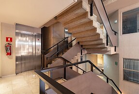 Oliva Plaza Hotel