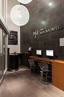 Majestic Minima Hotel