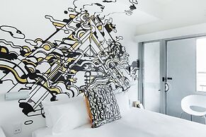 Majestic Minima Hotel