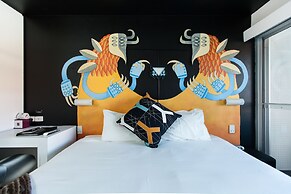 Majestic Minima Hotel