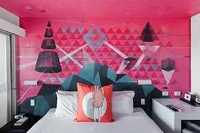 Majestic Minima Hotel