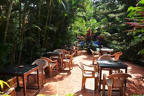 Villa Theresa Beach Resort