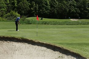 Mercure Newcastle George Washington Hotel Golf and Spa