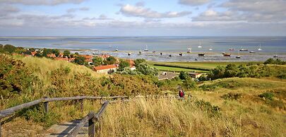 Westcord Hotel De Wadden