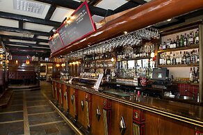 Hotel Bishops Arms, Köping